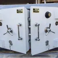 گاوصندوق طلافروشی موبایل و ساعت فروشی/ گاو صندوق