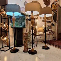 اباژور ایستاده مدرن|چراغ خواب و آباژور|اصفهان, مصلی|دیوار