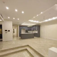 آپارتمان۱۳۵ سنددارشمالی سرجلواسماعیل پورعزیزی طلاب