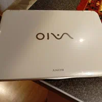 لپ تاپ وایو sony رنگ سفید