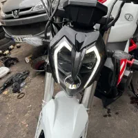 بنلی جفت در حد مدل ۴۰۳