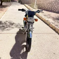 موتور 125نامی