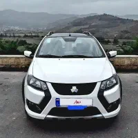 کوئیک GXR L سفید ، سقف مشکی فول مانیتوردار