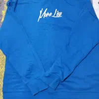 تعداد زیادی هودی وژاکت نونو|لباس|صحنه, |دیوار