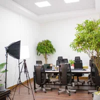 به دنبال همکار گرافیست مسطل به طراحی لوگو و ...