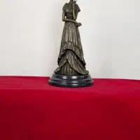 مجسمه برنز دختر کلاه اروپایی برنزی|مجسمه، تندیس، ماکت|تهران, تهرانپارس جنوبی|دیوار