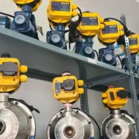 تعمیرات وسیم پیچی پمپ آب|خدمات پیشه و مهارت|کیش, |دیوار