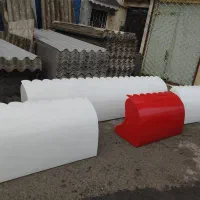 سایه بان ( ردش گیر ) روی پنجره ای