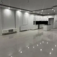 آپارتمان ۱۱۵ متری دونبش غرق نور
