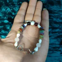 مروارید و سنگ طبیعی