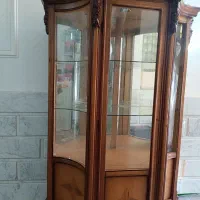 بوفه و یه  عدد کمد لباسی