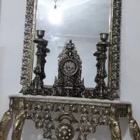 آیینه و شمعدان