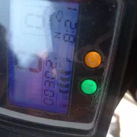 موتور 200خیلی تمیز صفر