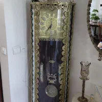 ساعت ایستاده برنزی