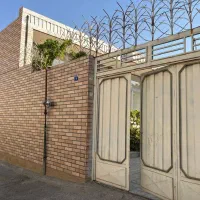 اجاره خانه دربست 300 متری دوطبقه. 5خوابه رهنان|اجارهٔ خانه و ویلا|اصفهان, طاحونه|دیوار