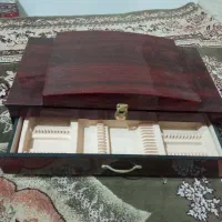 جاقاشقی|آب‌چکان و نظم‌دهنده ظروف|مشهد, هفده شهریور|دیوار