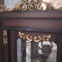 ساعت قدی وبوفه باظروف داخلش نو|صنایع دستی و سایر لوازم تزئینی|اراک, |دیوار