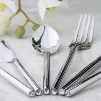 قاشق چنگال غذا خوری سواروسکی برند آلمانی