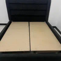 تخت دونفره نو پارچه ترک کم کار