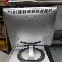 مانیتور LCD ال جی ۱۷ اینچ|قطعات و لوازم جانبی رایانه|تهران, دبستان|دیوار