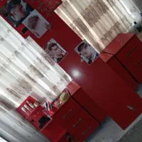 ویترین تمام ام دی اف آرایشگاهی و سالن زیبایی