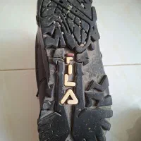 پوتین مارک فیلا اصل|کیف، کفش، کمربند|مشکیندشت, |دیوار