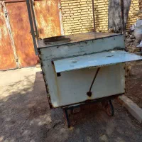 این دکه بفروش می‌رسد