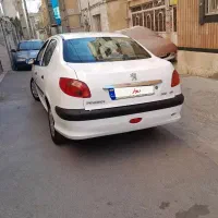 ۲۰۶اس دی مدل۹۷وی۸ بیرنگ