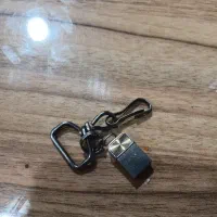 فلش ۳۲ کسی داره برای ف وش