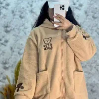 خیاطم .دوخت مانتو.کت.شومیز همه نوع لباس زنانه.|لباس|یزد, |دیوار