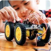 کمک به ساخت کاردستی و رباتیک
