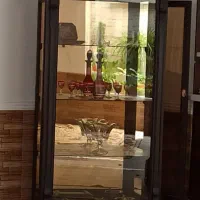 ویترین شیک و تمیز