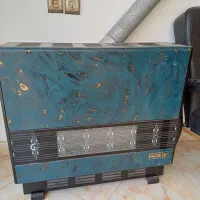 بخاری گازی تمیز و سالم در حد نو