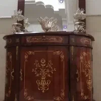 آیینه وکنسول