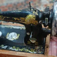 چرخ خیاطی دستی و چرخ خیاطی برقی