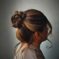 میکاپ شنیون با هم 550 آماده همکاری با سالندارا|خدمات آرایشگری و زیبایی|زاهدان, |دیوار