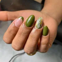 کاشت تخصصی و تضمینی ناخن رایگان|خدمات آرایشگری و زیبایی|مشهد, ولیعصر (شهرک غرب)|دیوار