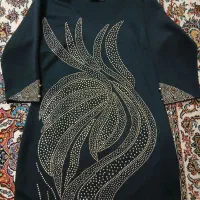 لباس۰ آکبند به قیمت حراج