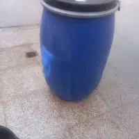 بشکه یا دبه ۱۲۰ لیتری|ظروف نگهدارنده، پلاستیکی، یک‌بارمصرف|رباط‌کریم, رباط‌کریم|دیوار