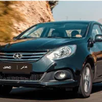 جک j4  مدل ۱۴۰۱ مشکی بدون رنگ