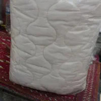 لحاف و تشک و الیاف و پشم و بوقچه سنتی|رختخواب، بالش، پتو|تبریز, |دیوار