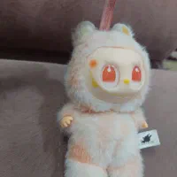 عروسک لبوبو