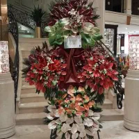 تاج گل ترحیم و تبریک|گل و گیاه طبیعی|اصفهان, تخت فولاد|دیوار