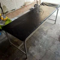 میز بزرگ