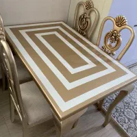 میز ناهارخوری