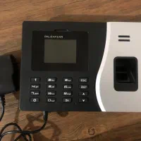 دستگاه حضور غیاب