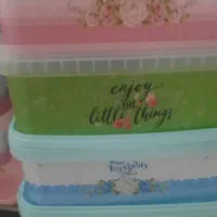 ظرف پلاستیکی زیبا