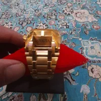 ساعت اینو یکتا اصل|ساعت|چهارباغ, |دیوار