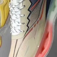 کفشهای اورجینال|کیف، کفش، کمربند|خوی, |دیوار