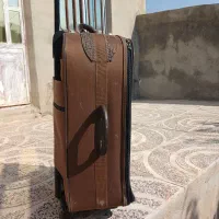 چمدان|کیف، کفش، کمربند|ایوان, |دیوار